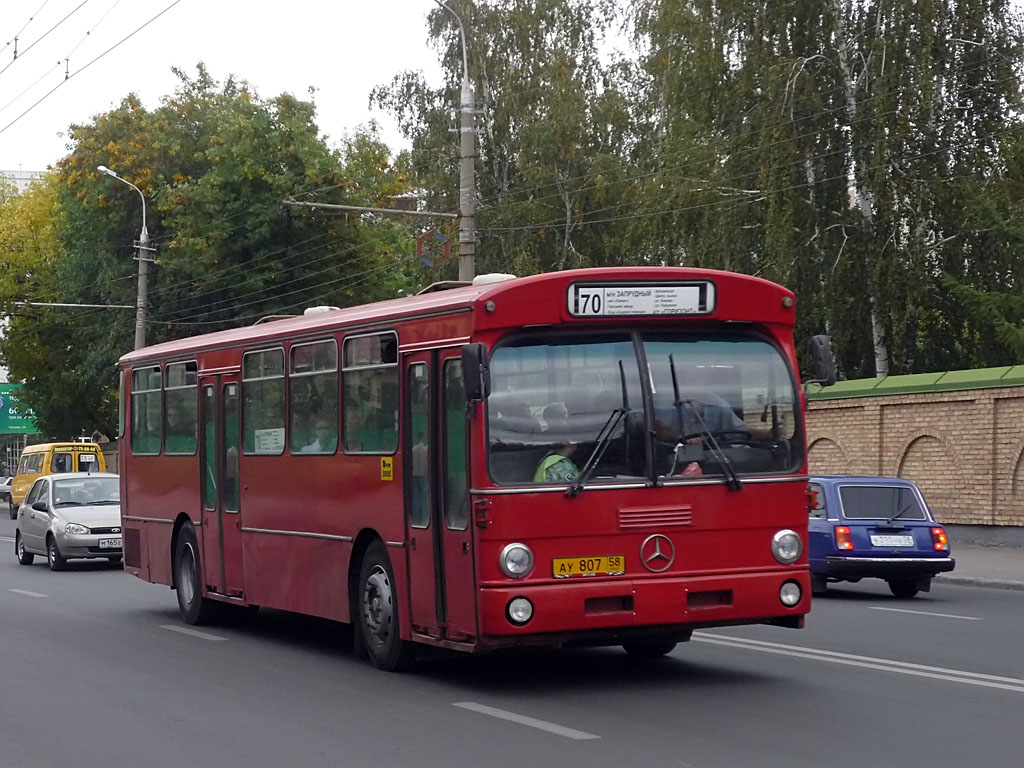 Пензенская область, Mercedes-Benz O305 № АУ 807 58