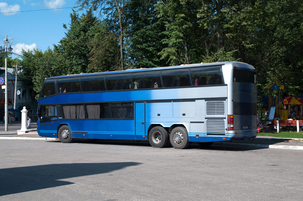 Москва, Neoplan N122/3L Skyliner № У 835 СМ 199