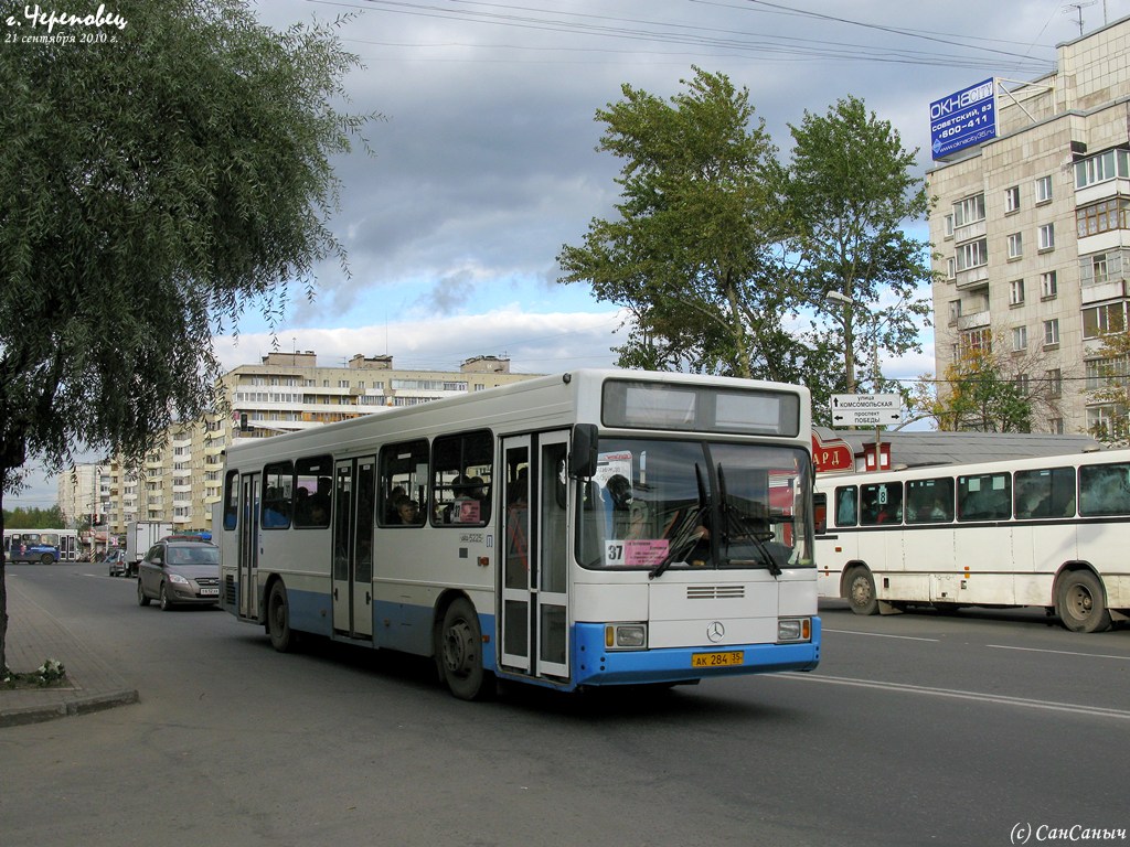 Вологодская область, ГолАЗ-АКА-52251 № АК 284 35; Вологодская область, Säffle № АЕ 945 35