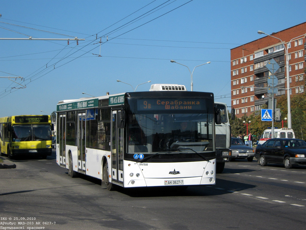 Minsk, MAZ-203.076 č. 014930