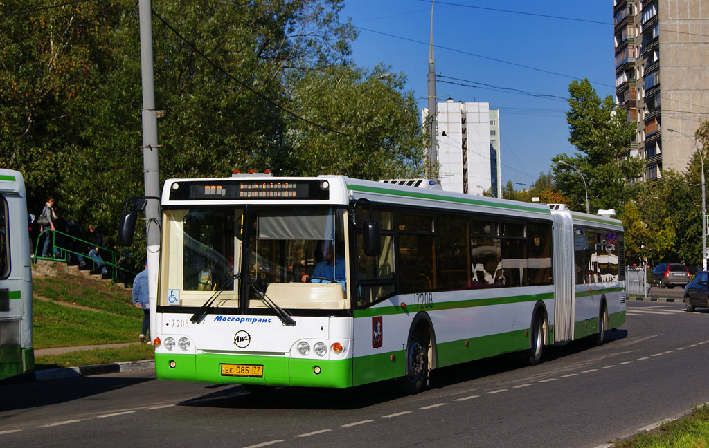 Москва, ЛиАЗ-6213.20 № 17208