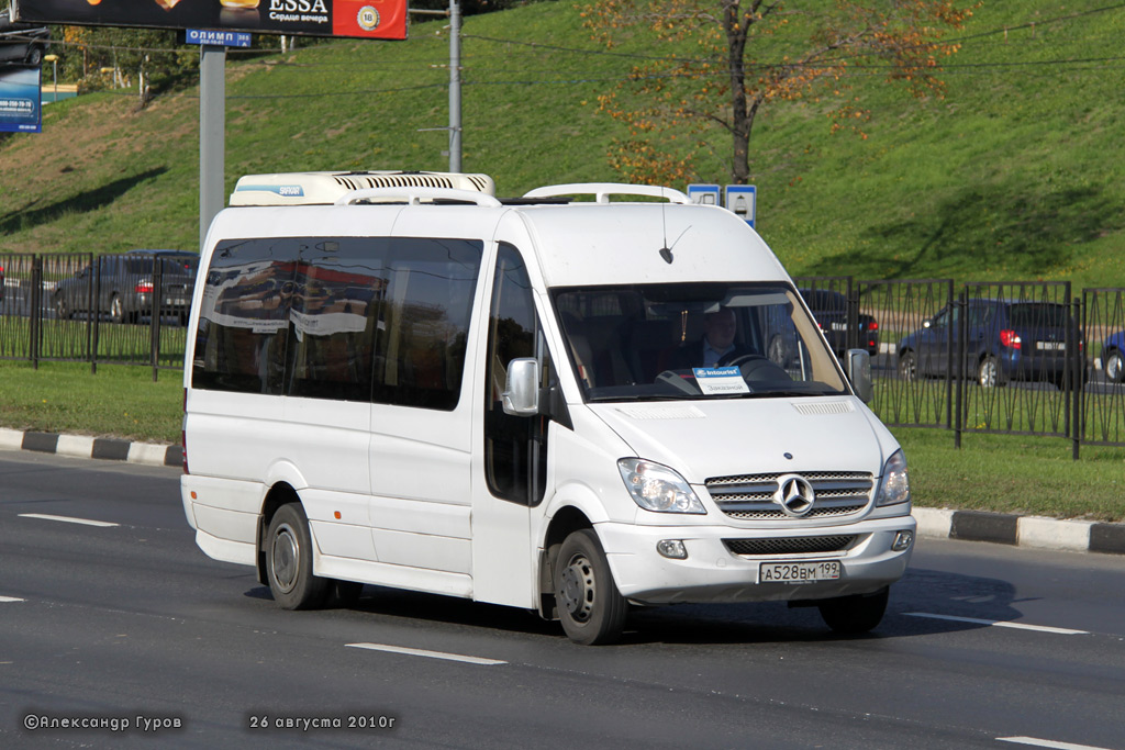 Москва, Универсал-НН (Mercedes-Benz Sprinter) № А 528 ВМ 199