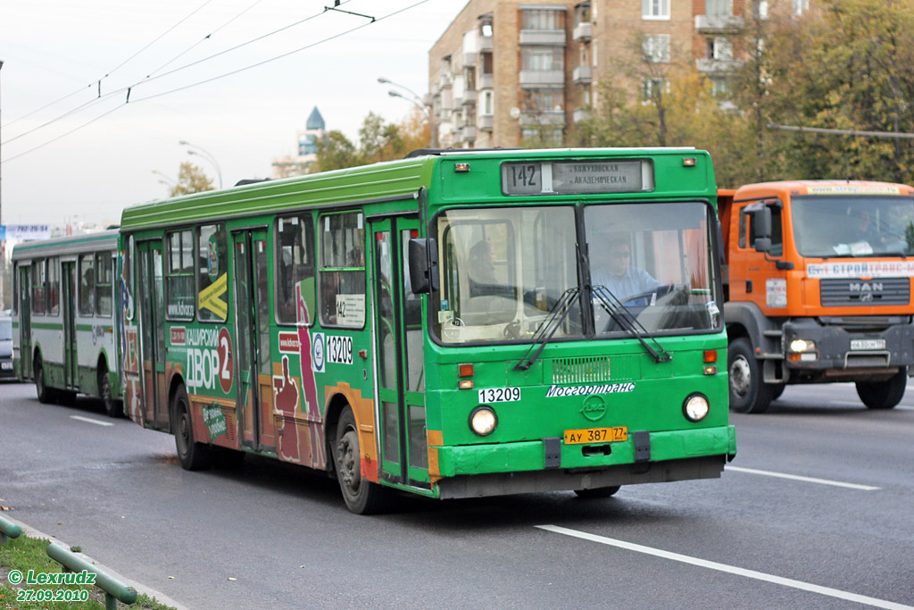 Moskau, LiAZ-5256.25 Nr. 13209