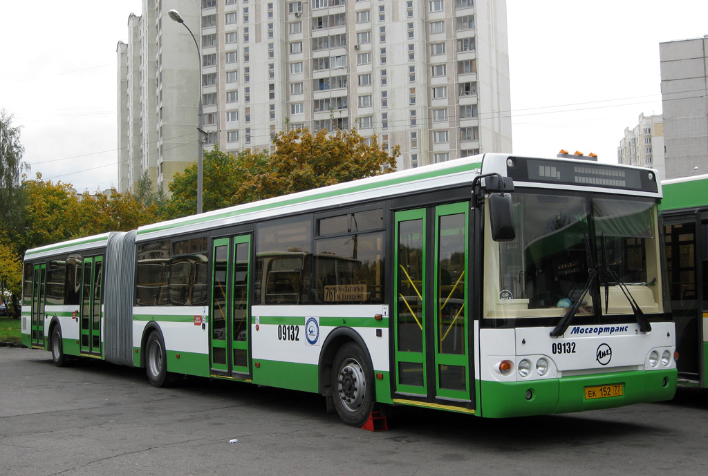 Moskau, LiAZ-6213.20 Nr. 09132