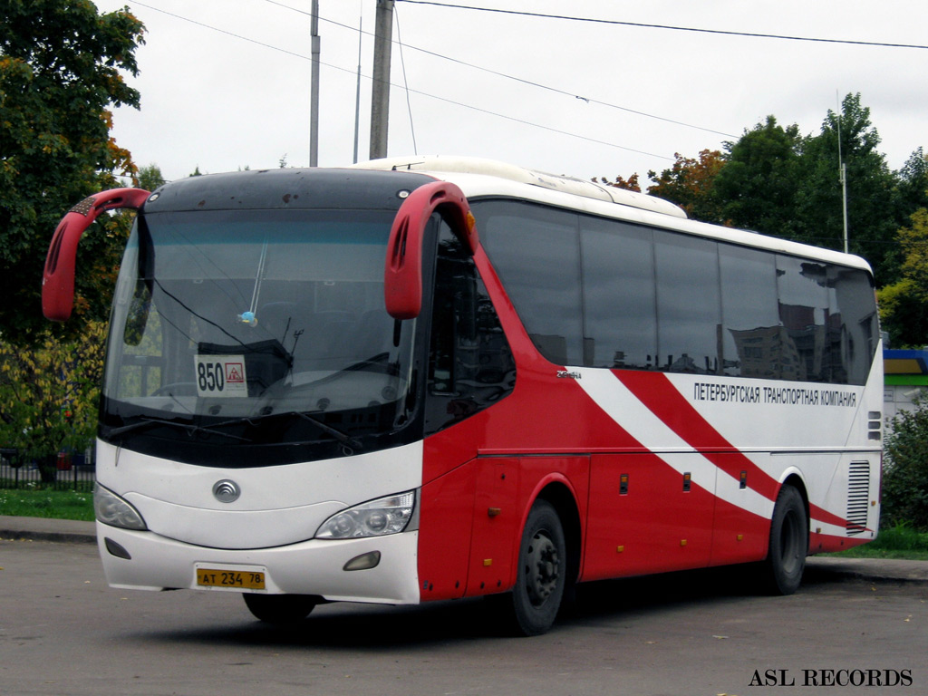 Санкт-Петербург, Yutong ZK6119HA № n750