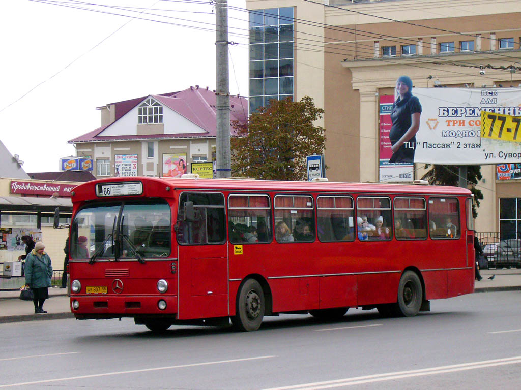 Пензенская область, Mercedes-Benz O305 № АУ 807 58