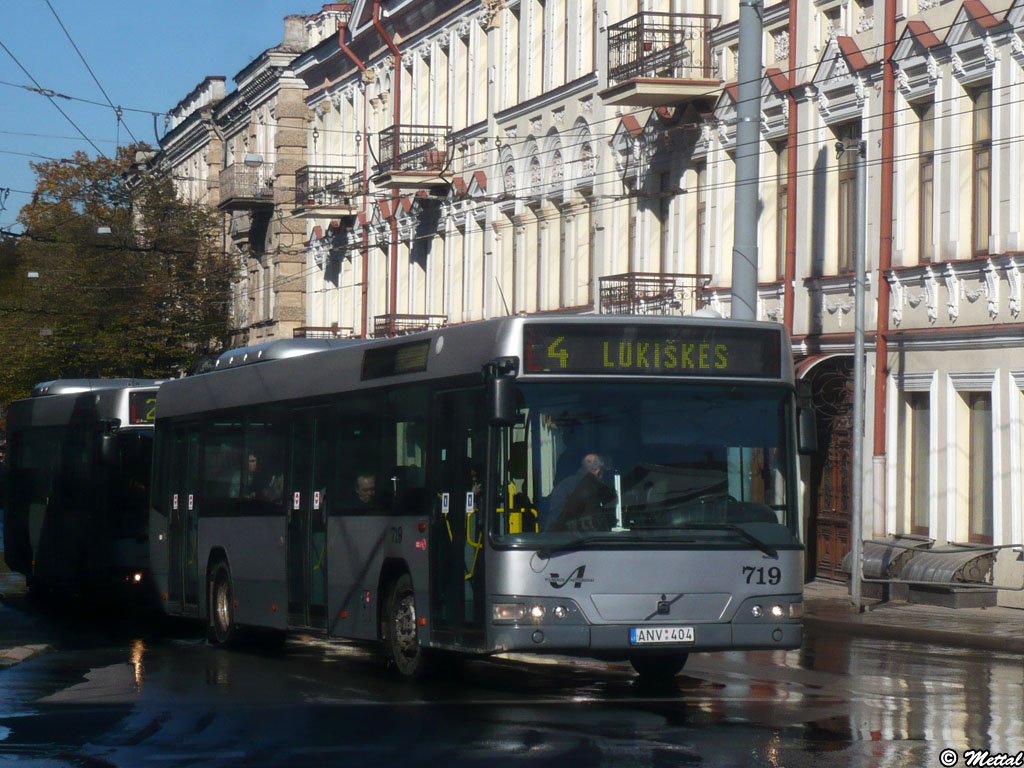 Литва, Volvo 7700 № 719