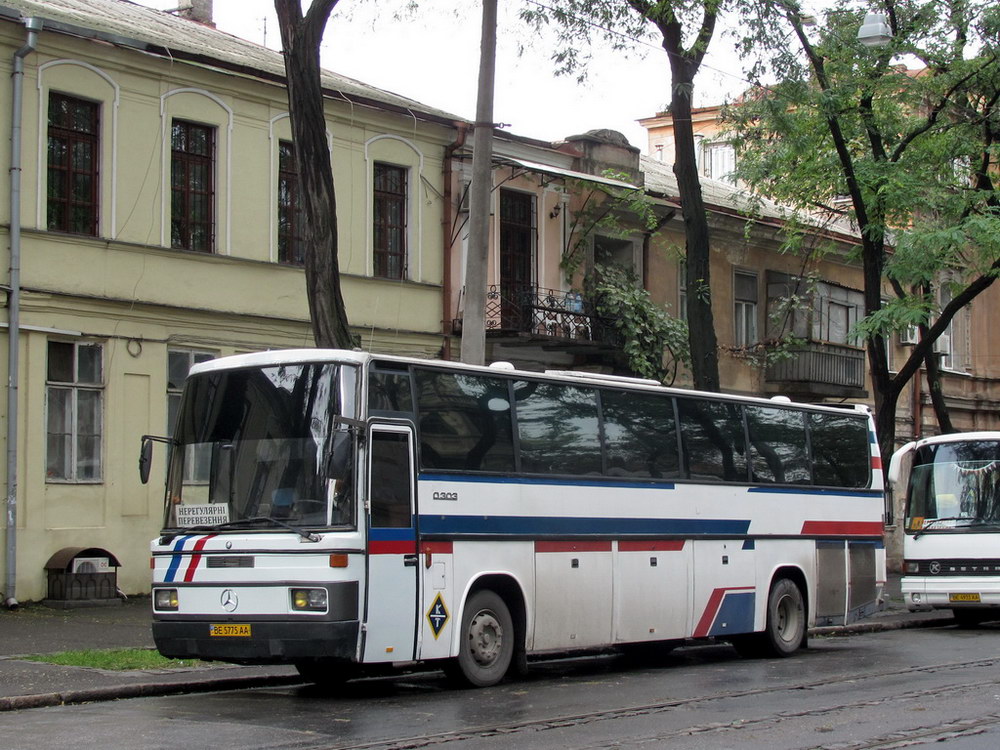 Николаевская область, Irizar Everest № BE 5775 AA