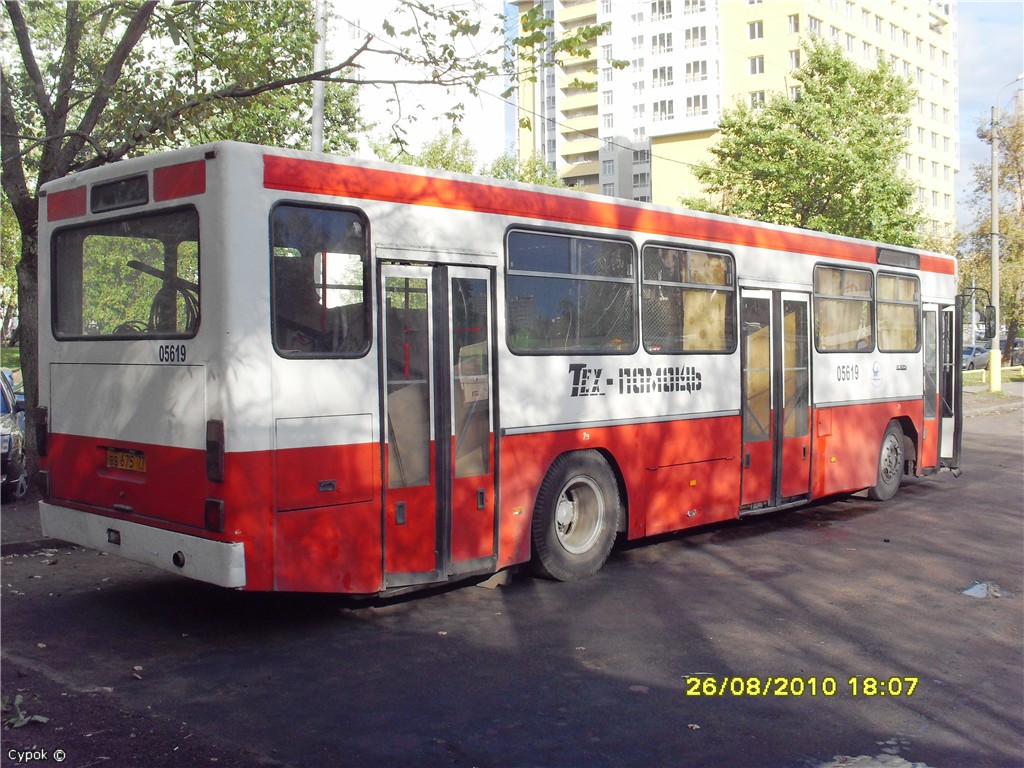 Москва, Mercedes-Benz O325 № 05619