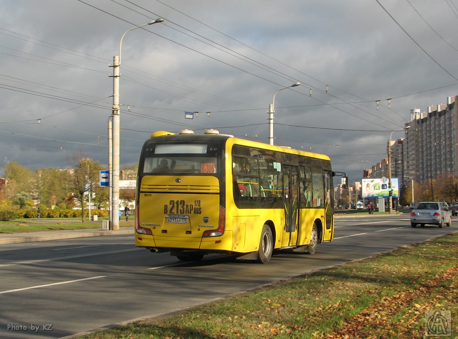 Санкт-Петербург, Yutong ZK6852HG № В 213 АР 178