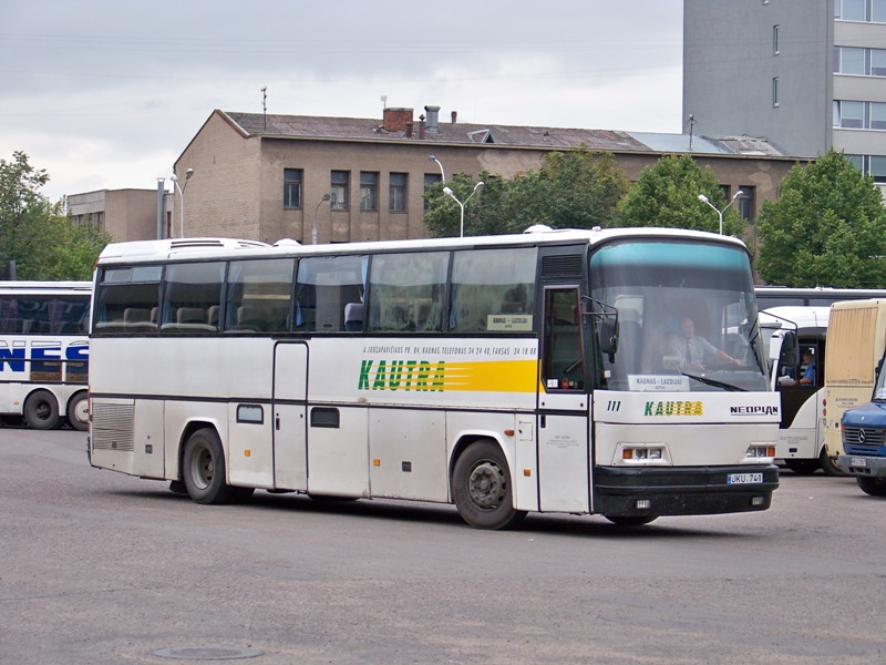 Литва, Neoplan N316SHD Transliner № 111