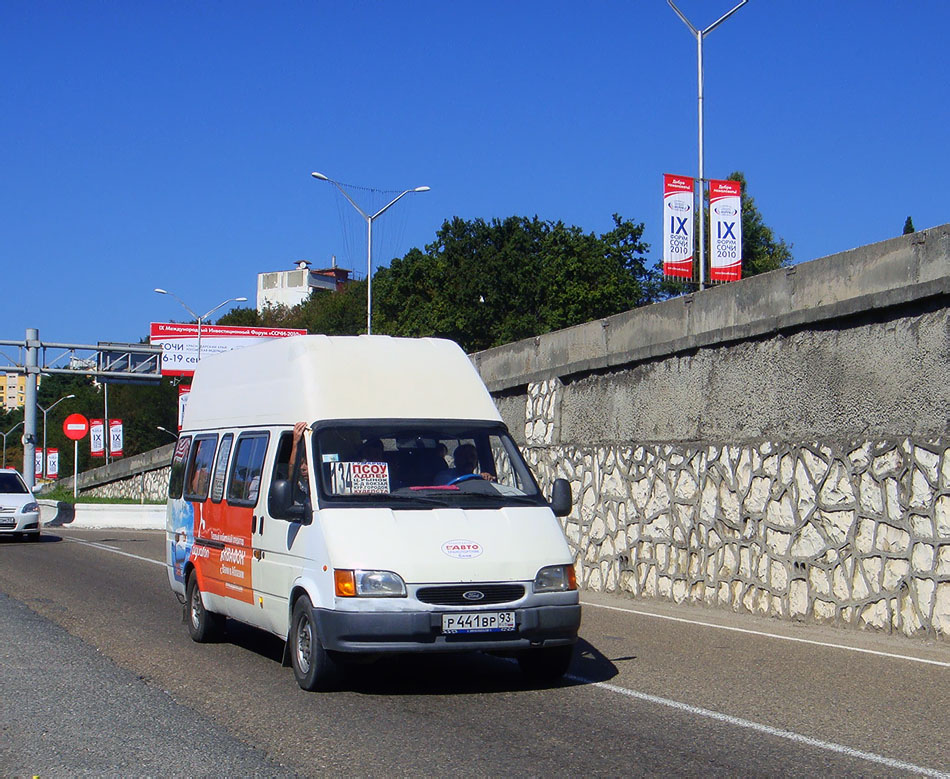 Краснодарский край, Ford Transit (UK) № Р 441 ВР 93