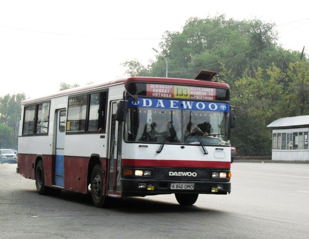 Алматы, Daewoo BS106 Royal City (Busan) № A 840 OMO