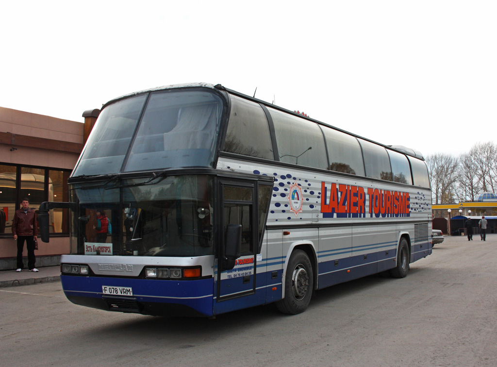 Восточно-Казахстанская область, Neoplan N117 Spaceliner № F 078 VRM