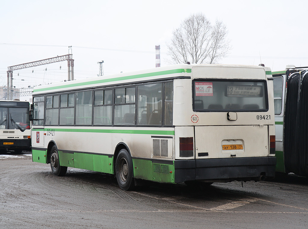 Москва, Ikarus 415.33 № 09421