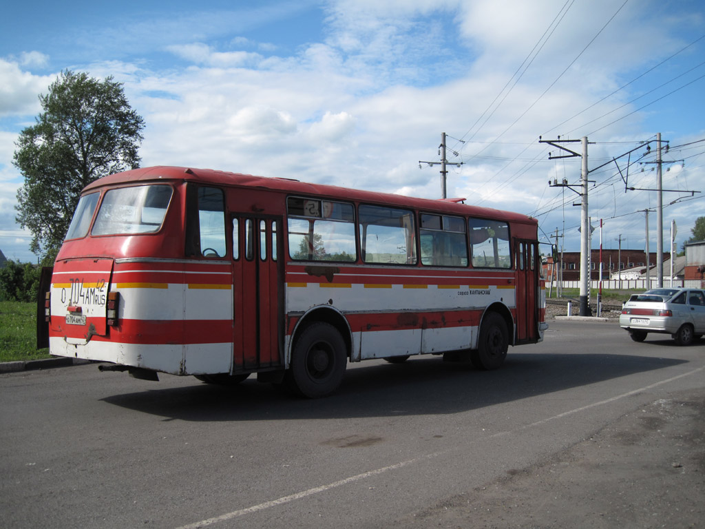 Kemerovo region - Kuzbass, LAZ-695N # О 704 АМ 42 — Photo — Bus Transport