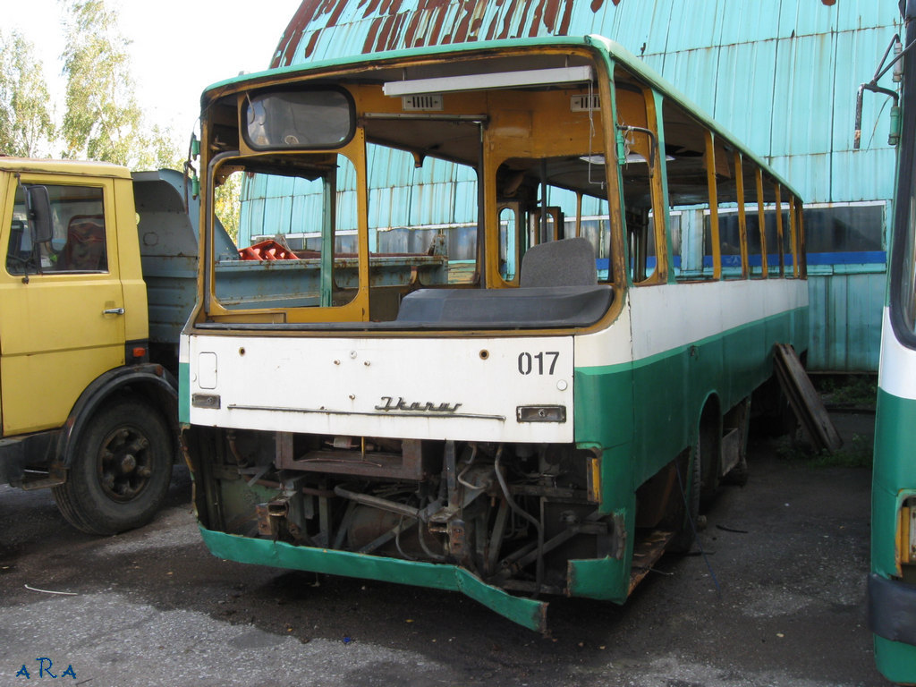 Литва, Ikarus 260.01 № 017