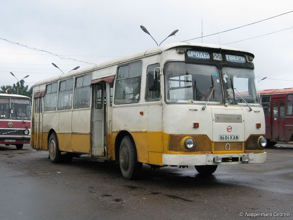 ЛИАЗ 677 В Твери. ЛИАЗ 2003. ЛИАЗ 677 ранний выпуск. Автобус Луноход ЛИАЗ.