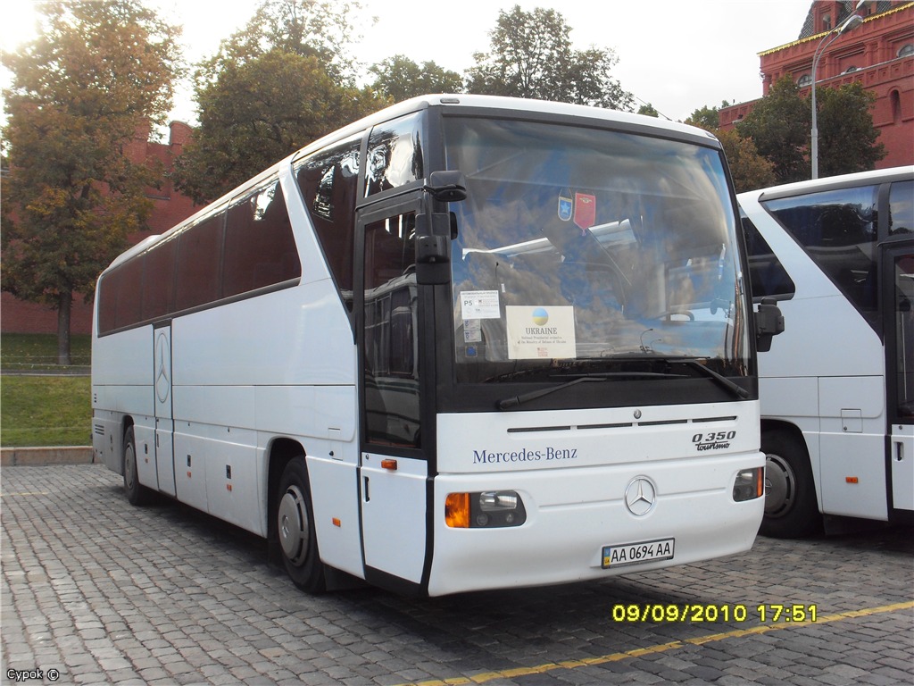 Киев, Mercedes-Benz O350-15RHD Tourismo № AA 0694 AA