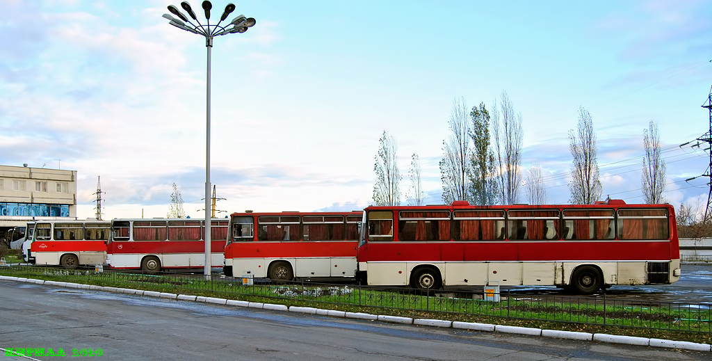 Автостанция липецк. Липецкая область автобусная станция. Платформа автовокзала Липецк. 'Автобус вокзал - 35 завод'. Автобус вокзал Зайцевы.