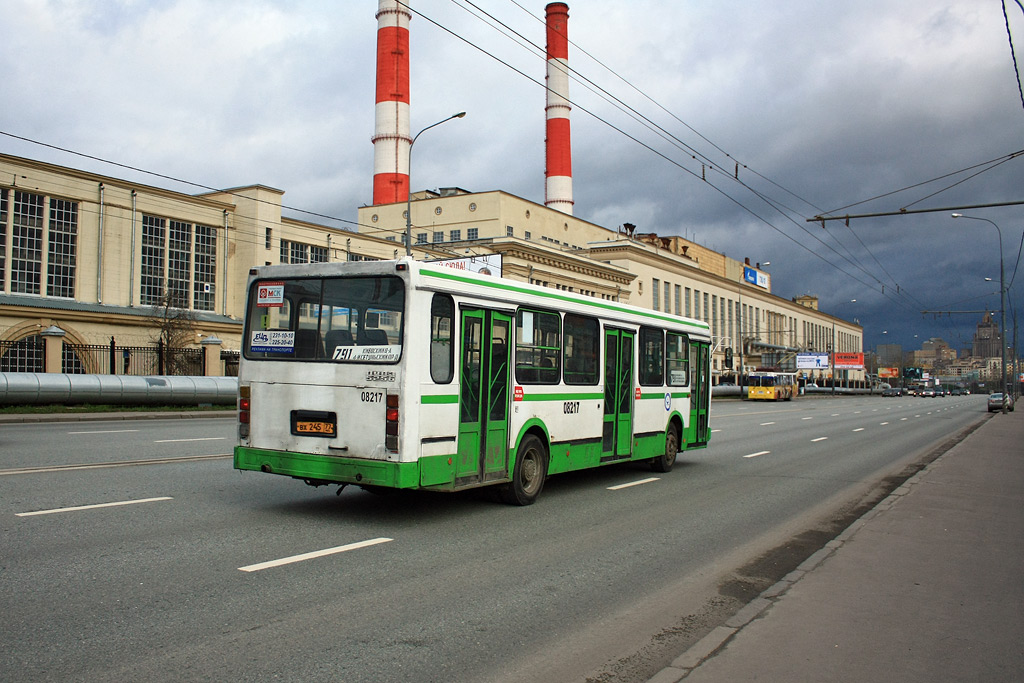 Москва, ЛиАЗ-5256.25 № 08217