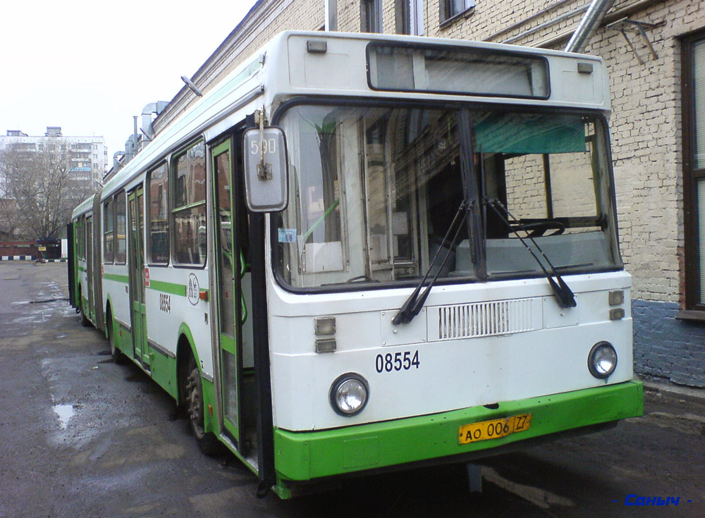 Moskwa, LiAZ-6212.00 Nr 08554