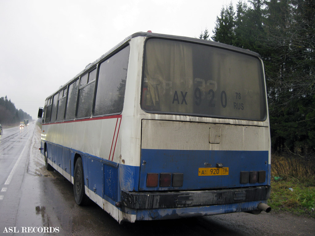 Sankt Petersburg, Ikarus 250.93 Nr. АХ 920 78