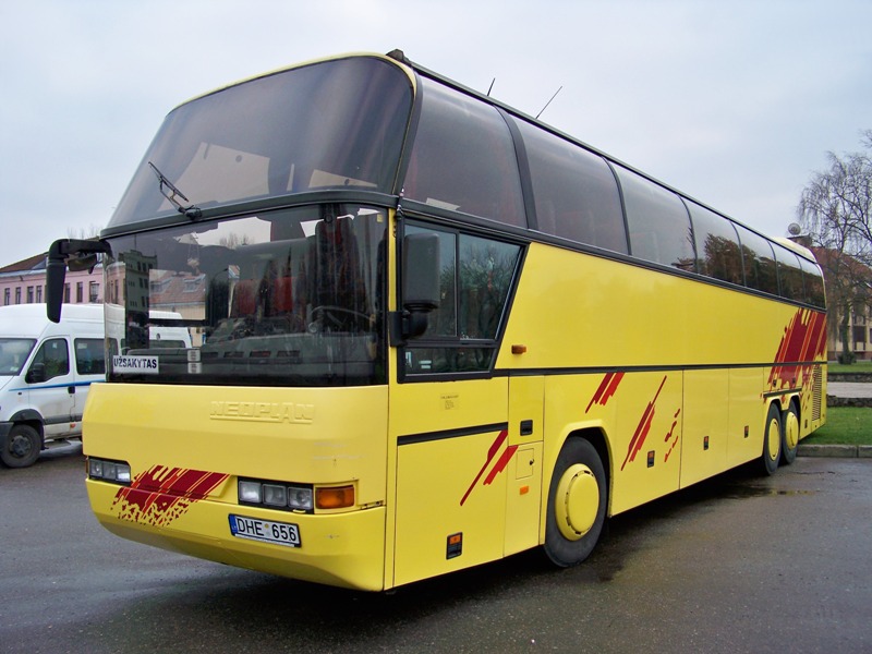 Литва, Neoplan N116/3HL Cityliner № DHE 656