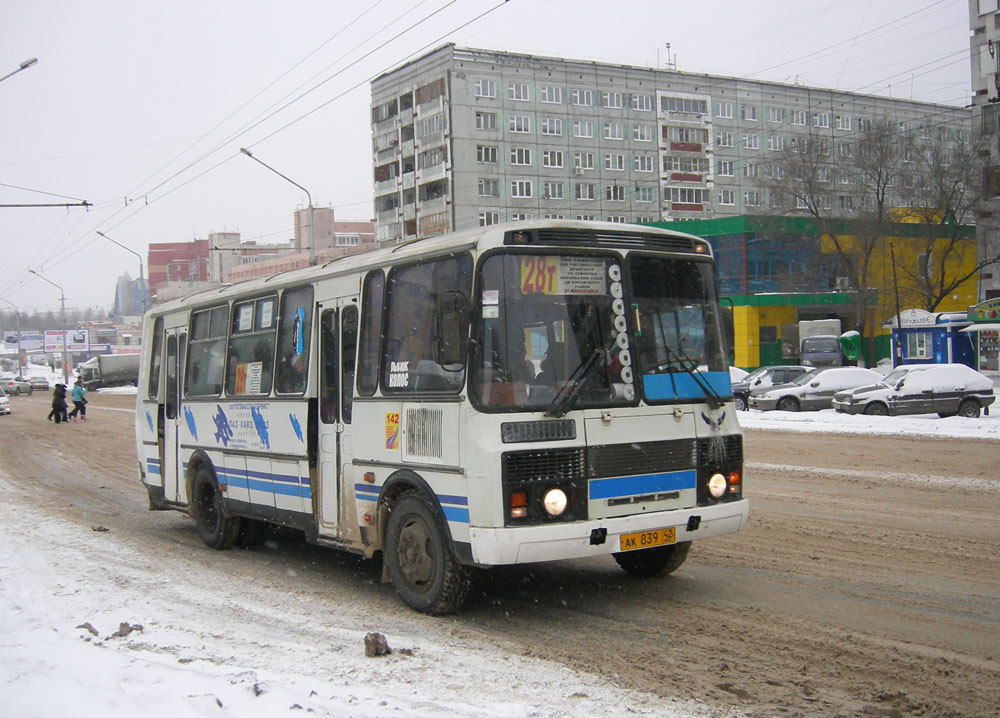 Номер автобуса кемеровского. ПАЗ 4234 28т Кемерово. ПАЗ-4234 зимой. Пазик автобус Кемерово. ПАЗ 4234 Кемеровская область.