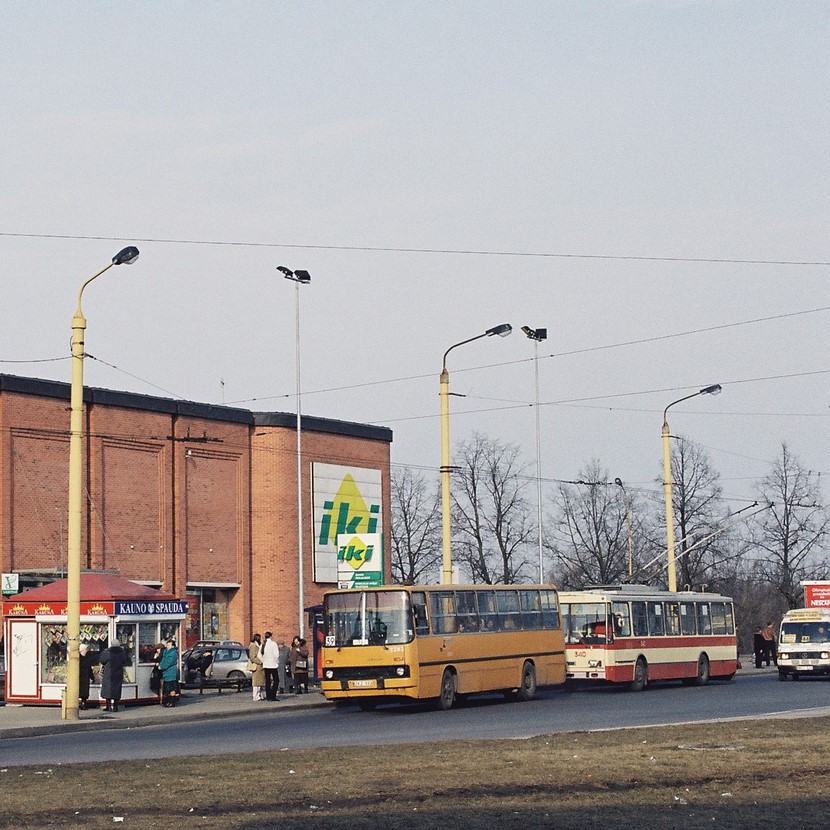 Литва, Ikarus 260.37 № 303