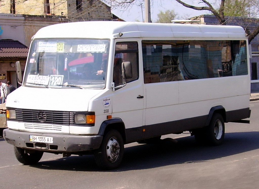 Адэская вобласць, Mercedes-Benz T2 609D № 358