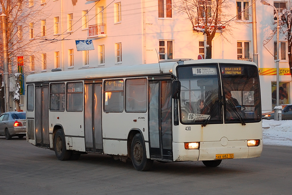 Новгородская область, Mercedes-Benz O345 № 430