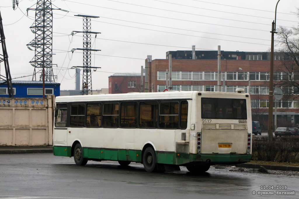 Санкт-Петербург, ЛиАЗ-5256.25 № 5532