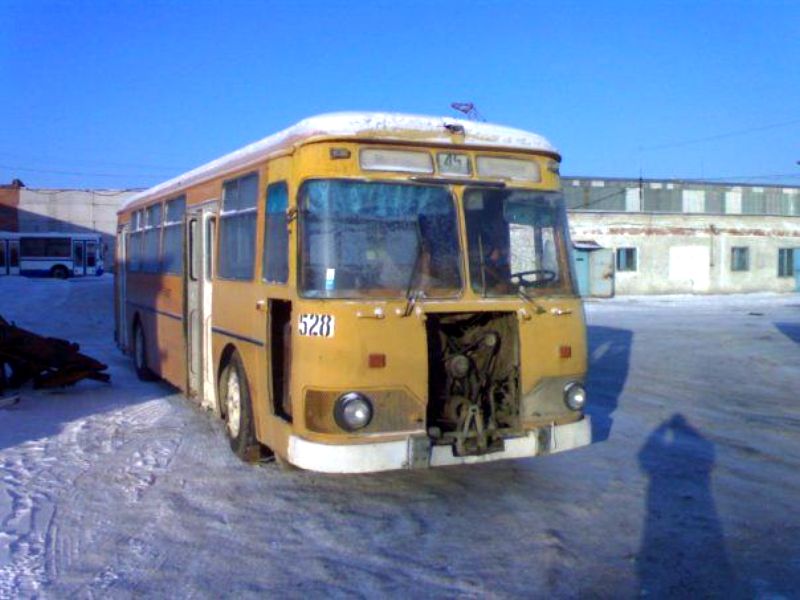Лысьва екатеринбург автобус. 528 Автобус. Автобуса 528э фото.