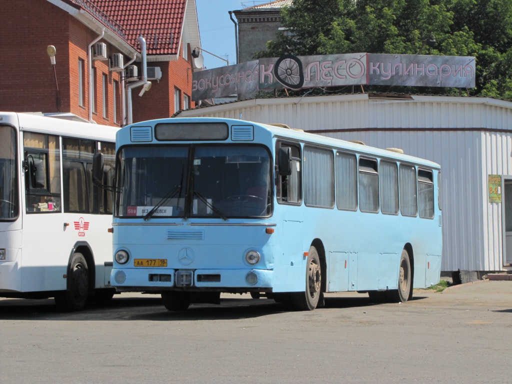 Удмуртия, Mercedes-Benz O307 № АА 177 18