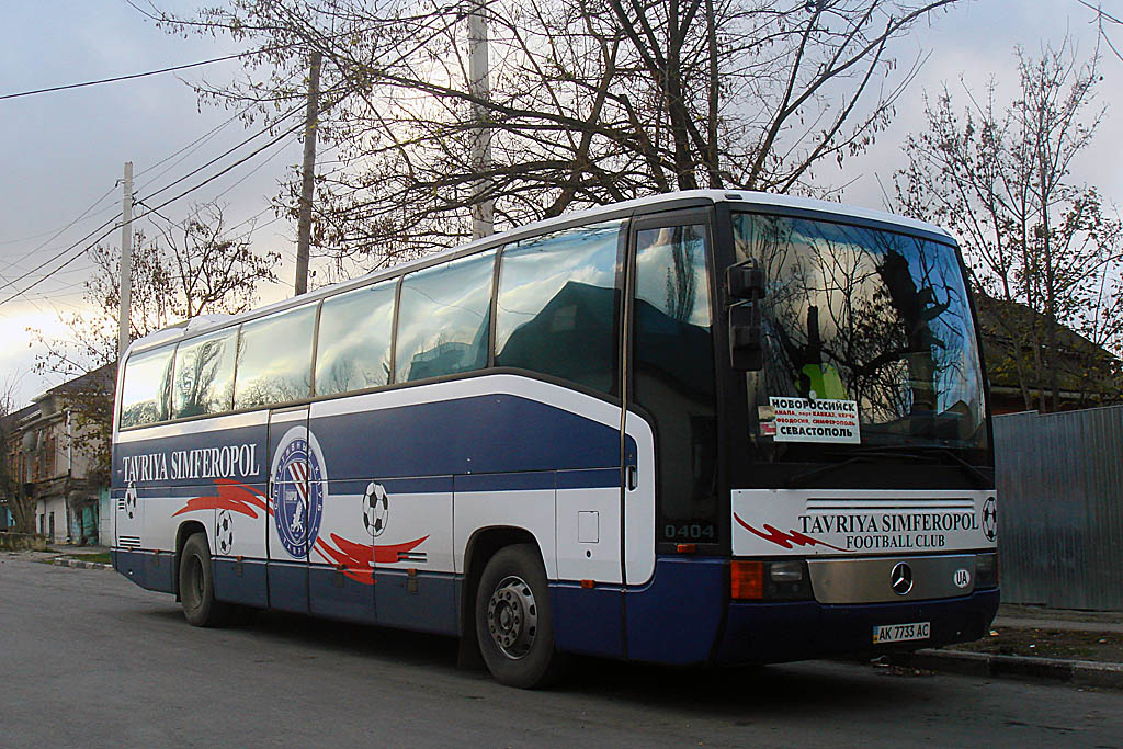 Республика Крым, Mercedes-Benz O404-15RHD-L № AK 7733 AC