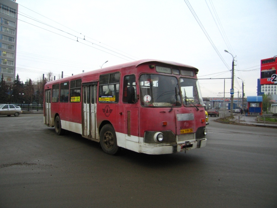 Удмуртия, ЛиАЗ-677М № ЕА 119 18