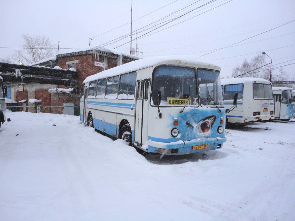 Свердловская область, ЛАЗ-695Н № ВХ 047 66