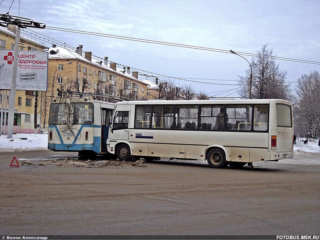 Ярославская область, ПАЗ-320412-03 № О 061 КМ 76