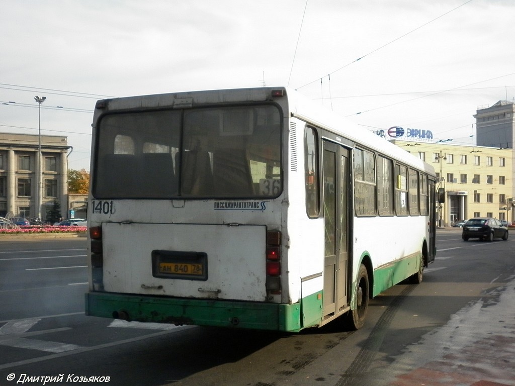 Sankt Peterburgas, LiAZ-5256.00-11 Nr. 1401