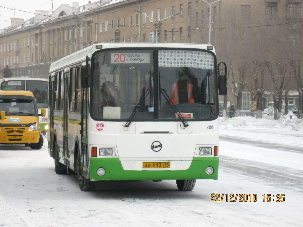 Челябинская область, ЛиАЗ-5256.35 № 208