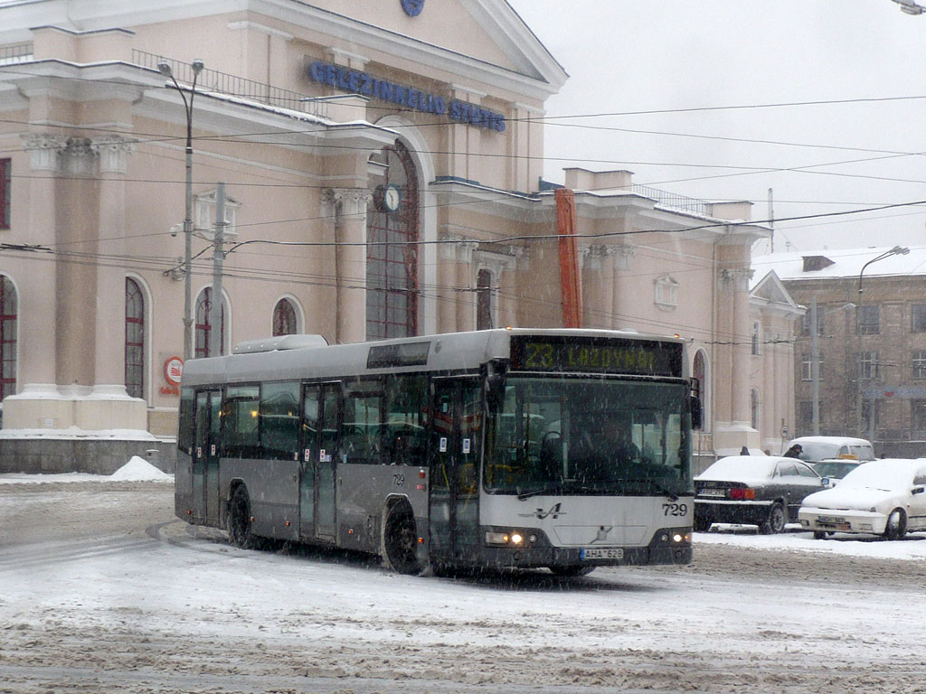 Литва, Volvo 7700 № 729