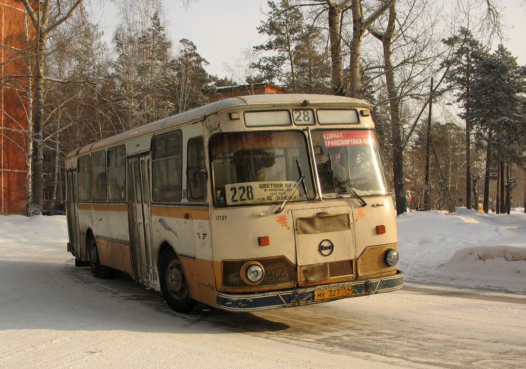 Novosibirsk region, LiAZ-677M Nr. 10101