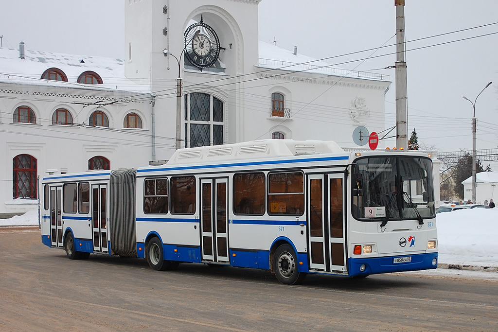 Новгородская область, ЛиАЗ-6212.70 № 371