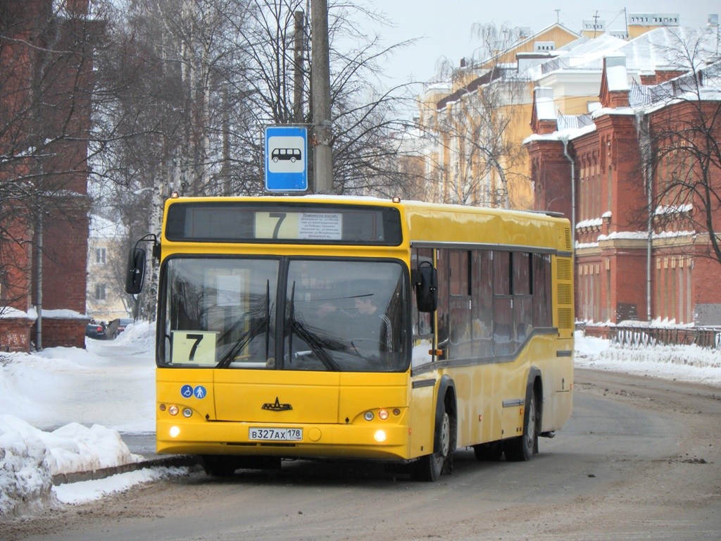 Санкт-Петербург, МАЗ-103.465 № В 327 АХ 178