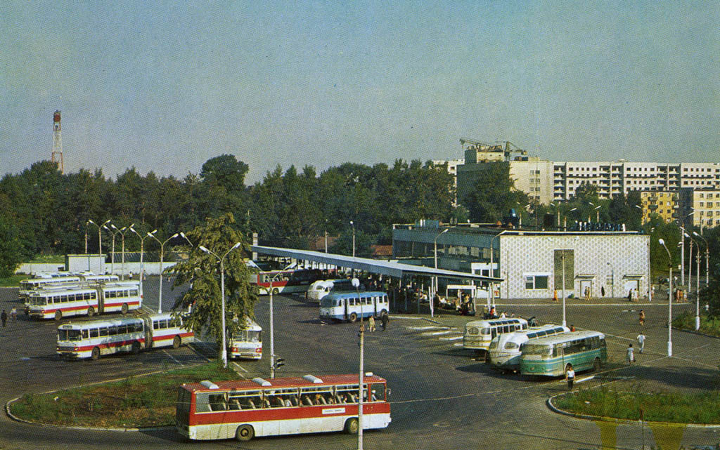 Tverės regionas — Tver' bus station; Tverės regionas — Urban, suburban and service buses (1970s-1980s).