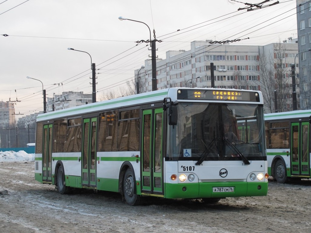 Sankt Petersburg, LiAZ-5292.20 Nr 5107