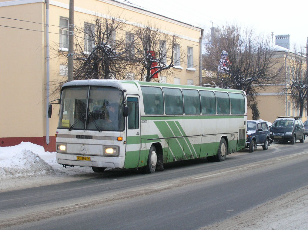 Москва, Mercedes-Benz O303-15RHH № АХ 390 36