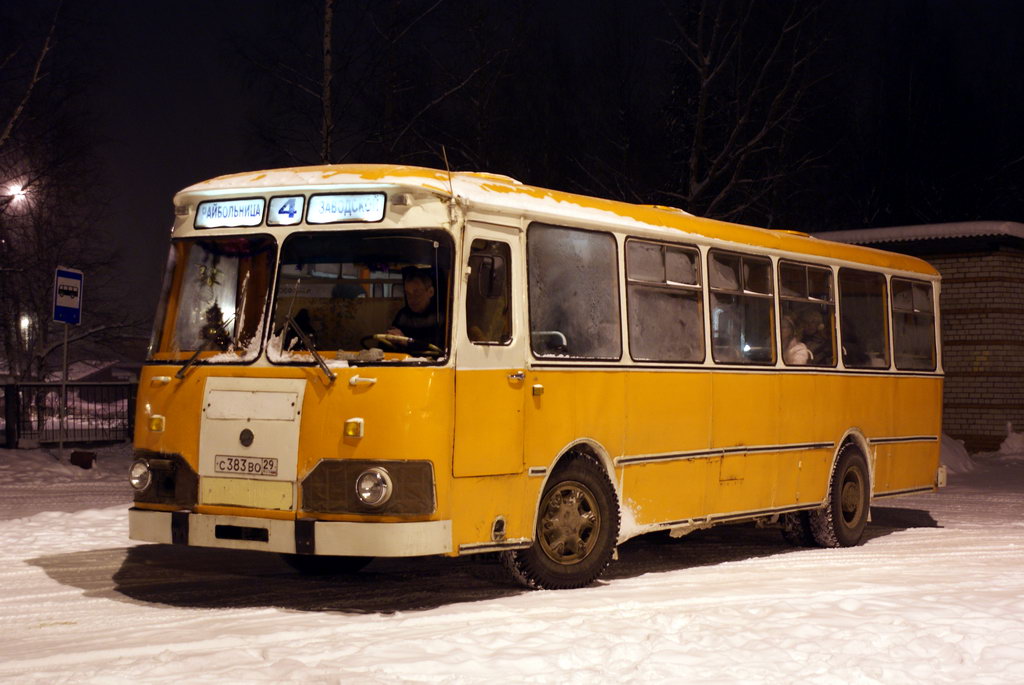 Архангельская область, ЛиАЗ-677М № С 383 ВО 29