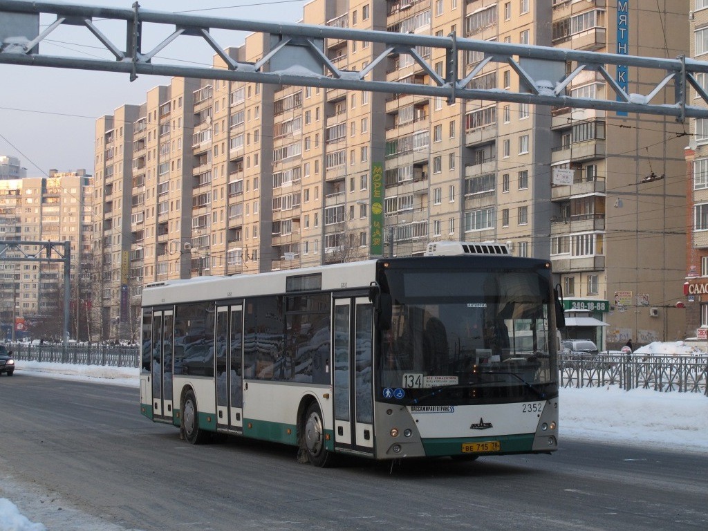 Санкт-Петербург, МАЗ-203.065 № 2352